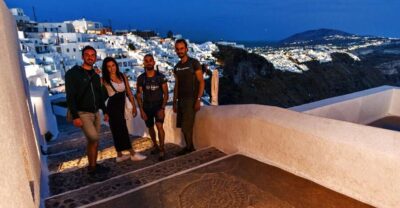 Santorini: Night Hike, Wine Tasting, and Greek Dinner - The Walk: From Fira Toward Imerovigli at Sunset