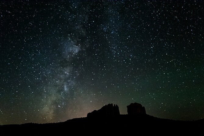Sedona Dark Sky Sunset & Night Hike With a Private Guide - Gear that’s not just a prop: headlamps, poles, thermal tools, and cameras
