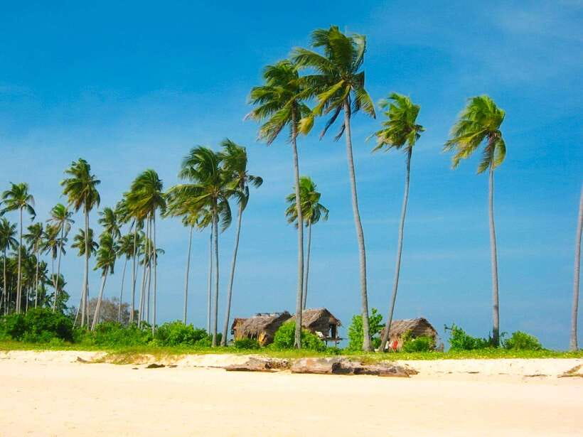 Semporna: Bohey 3 Islands Hike, Snorkel/Dive Tour with Lunch - What to pack so the day feels easy (not annoying)