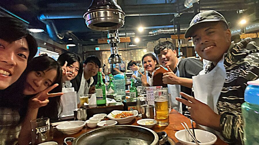 Seoul: Guided City Wall Sunset Hike with Korean Dinner - Why This Naksan Park Sunset Walk Works So Well