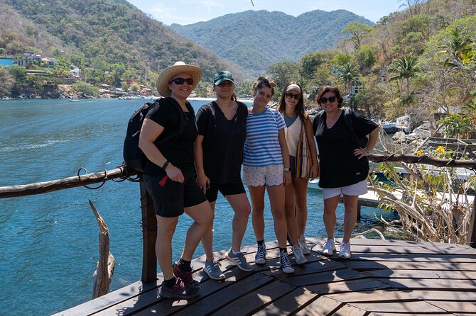 Six Hidden Beaches Hike - Las Ánimas: the seafood finish and how to keep the meal from surprising you