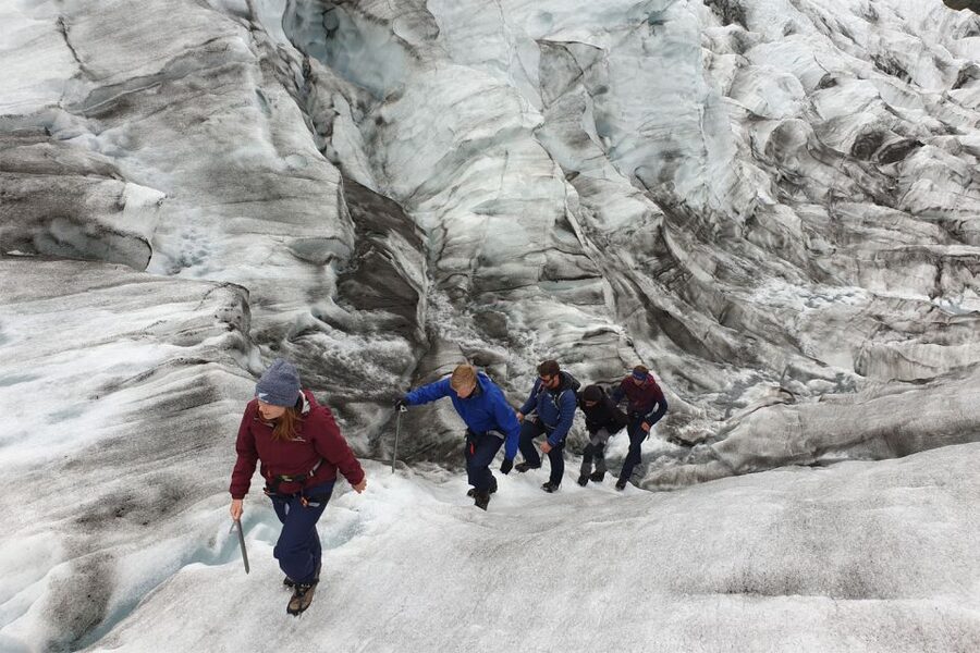 Skaftafell: Extra-Small Group Glacier Hike - When to Go: Timing for Better Views and Less Waiting