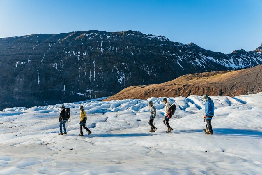 Skaftafell: Falljokull Glacier Easy Group Hike - Safety briefing that matters: crampons, harness, and how to walk