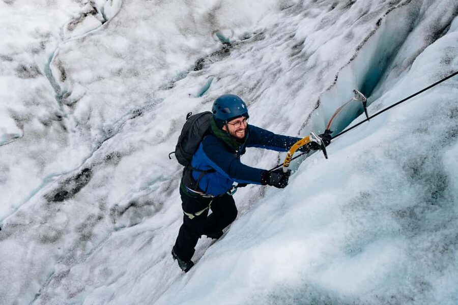 Skaftafell: Glacier XTreme - Hike & Ice Climbing Adventure - The 4x4 ride and the hike into Falljökull’s steeper, stranger terrain