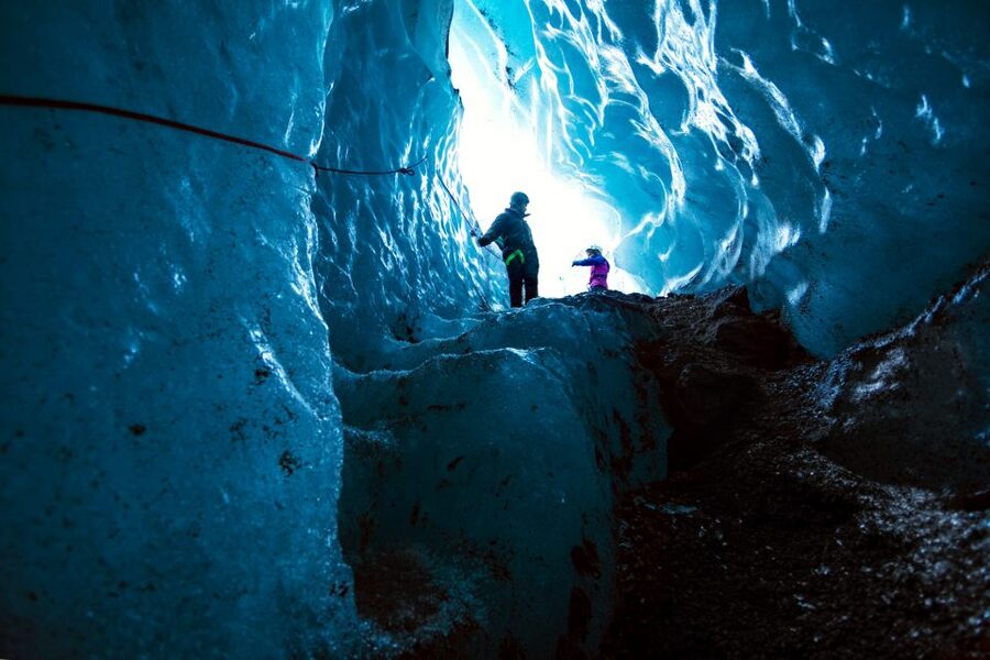 Skaftafell: Ice Cave Tour and Glacier Hike - Entering the Natural Ice Cave: Blue Light and Changing Ice