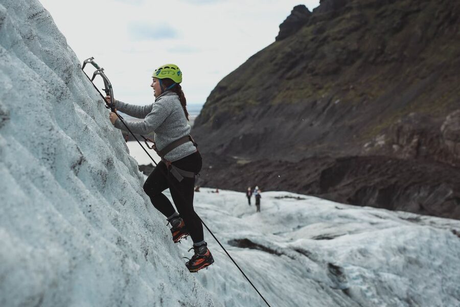 Skaftafell National Park: Falljokull Ice Climb and Hike - The 4-hour flow: from Troll Expeditions to the glacier edge