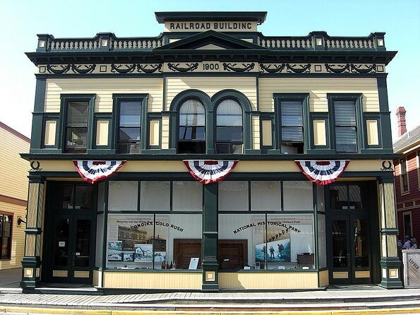 Skagway City and Summit Tour - Key points at a glance
