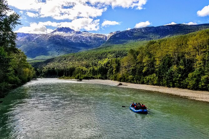 Skagway Shore Excursion Chilkoot Trail Hike and Float Tour - Wildlife and the raft: the Taiya River float through gold-rush country