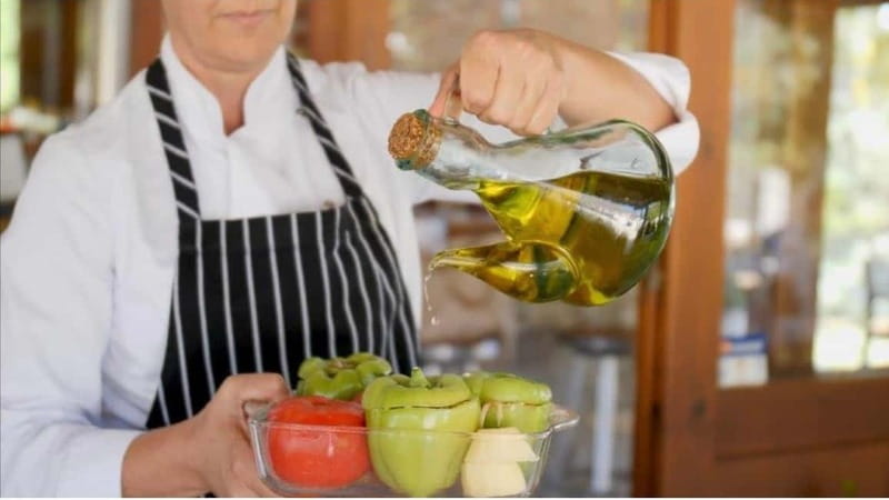 Skiathos: Dog Shelter Visit, Hike & Cooking Class with Lunch - From pickup to the shelter: what this day really feels like