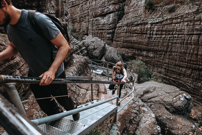 Small Group (8 ppl ) - Grampians Hiking Day Tour from Melbourne - Mackenzie Falls: the steep 2 km that rewards you fast