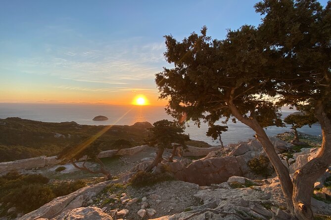 Small Group Hiking Sunset in Monolithos - Who should book this sunset hike (and who should skip it)