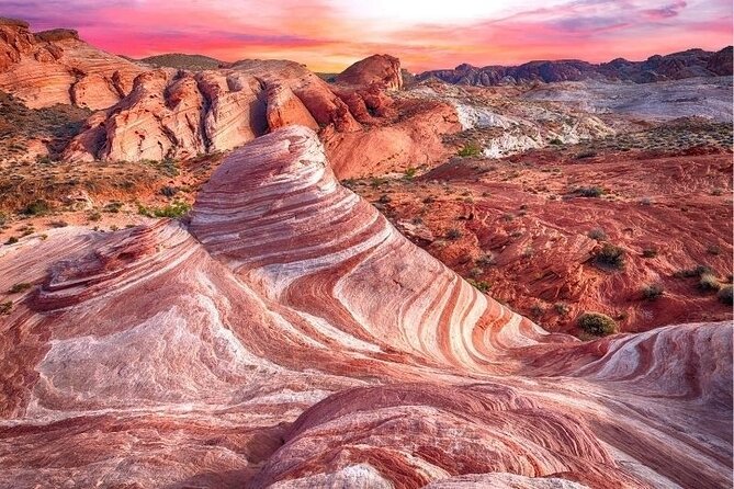 Small Group: Valley of Fire Half Day Tour from Las Vegas - How the small-group pace actually feels