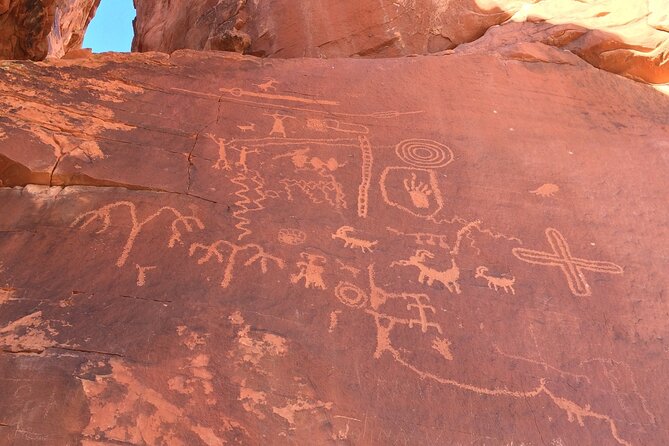 Small Group: Valley of Fire Half Day Tour from Las Vegas - Beehive Rock and Atlatl Rock: two classic photo-and-history stops