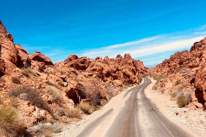 Small Group: Valley of Fire Half Day Tour from Las Vegas - Rainbow Vista loop and Fire Canyon views: the family-friendly stride
