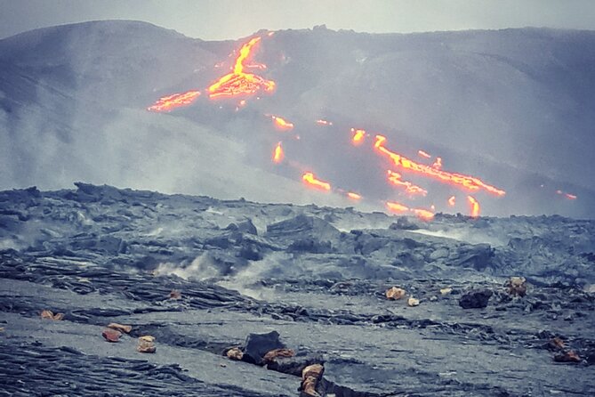 Small Group Volcano Hike with a Professional Geologist - Lava-field learning: what the geologist actually teaches on the ground
