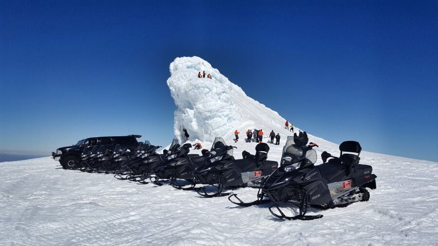 Snowmobiling on Eyjafjallajökull – The Summit of Adventure - Riding Basics: Who Can Drive and How Shared Rides Work