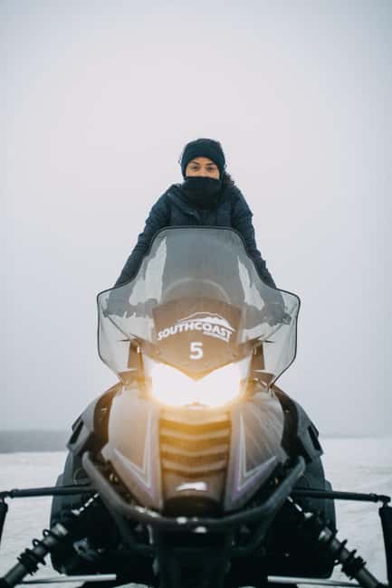 Snowmobiling on Eyjafjallajökull – The Summit of Adventure - Viewpoint Stops and the Missing Extra Explanation