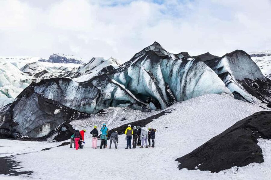 Sólheimajökull: Blue Ice Glacier Hike near Vík (Easy) - Weather Reality: When Rain Makes Everything Colder
