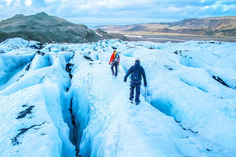 Sólheimajökull Glacier Hike - What to bring (and what to leave at home)