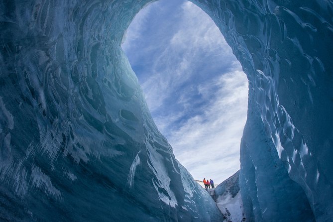 Sólheimajökull Glacier Hike & Ice Climbing Intro - Small Group - Ice climbing lesson: how you’ll learn to move on real ice