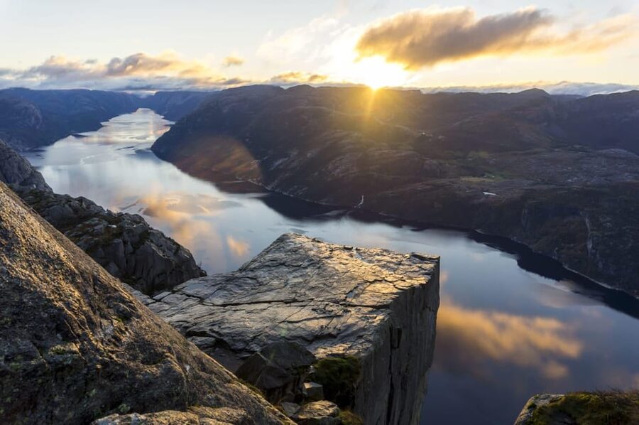 Stavanger: Preikestolen (Pulpit Rock) Hike with Local Guide - Lysefjorden Country and the Local-Guide Advantage