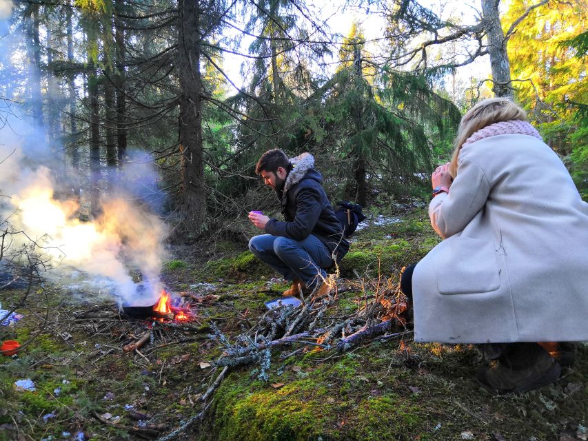 Stockholm: Nature Hike with Campfire Lunch - Frozen lakes: an optional walk when conditions allow