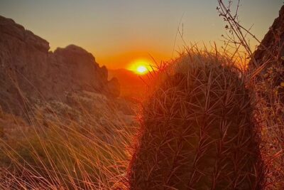 Stunning Sunset or Sunrise Guided Hiking Adventure in Phoenix - Meet at Starbucks: What the Start Feels Like and What to Bring