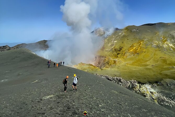 Summit Etna North 3380mt: 4x4 and trekking - Gear and What You Should Still Bring