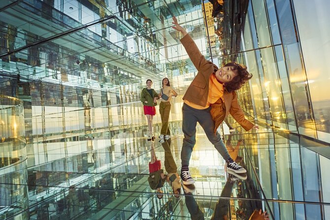 SUMMIT One Vanderbilt Skip-the-Line Premium Experience with Tour - Views Over Manhattan: Getting More Than One Good Shot