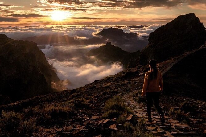 Sunrise Transfer To Pico Do Arieiro, Hike To Pico Ruivo & Return From Teixeira - Weather swaps and how to handle changes