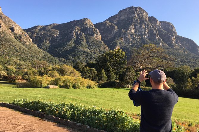 Table Mountain Hike (All routes) - Private Tour - The day’s flow: pickup, hiking up, picnic fuel, summit views, cable car down
