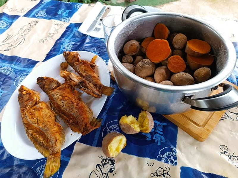 Tenerife Hidden Gem: Anaga Hike, Bajamar Pools & Cocktail - Market first: San Cristóbal de La Laguna’s food stop sets the tone
