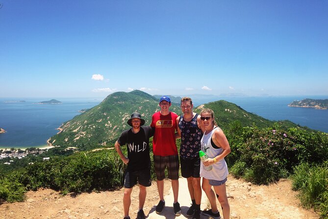 The Dragon's Back Hiking Tour, Hong Kong - When to go: clear skies for views and weekdays for sanity
