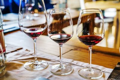 The Sedona Experience - Hiking, Lunch and Wine Tasting (Private Tour) - Lunch in Uptown Sedona: a real meal break, not a rushed stop
