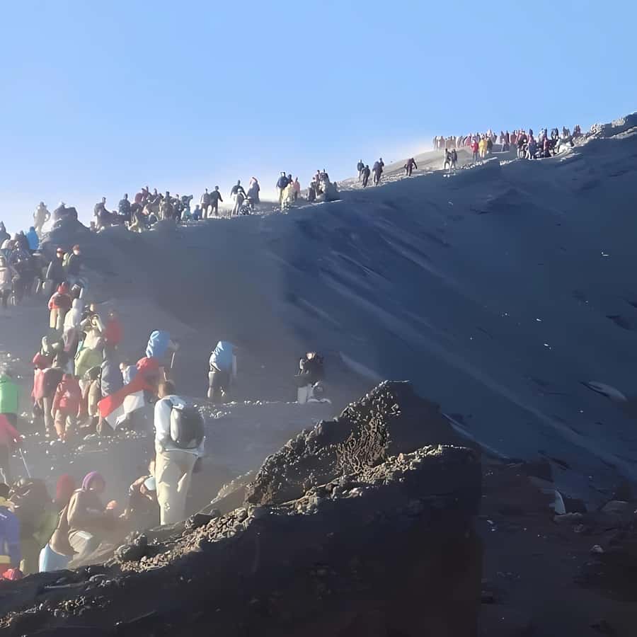 trekking mount rinjani summit join in group tour - Why the Sembalun route fits this 2-day summit plan