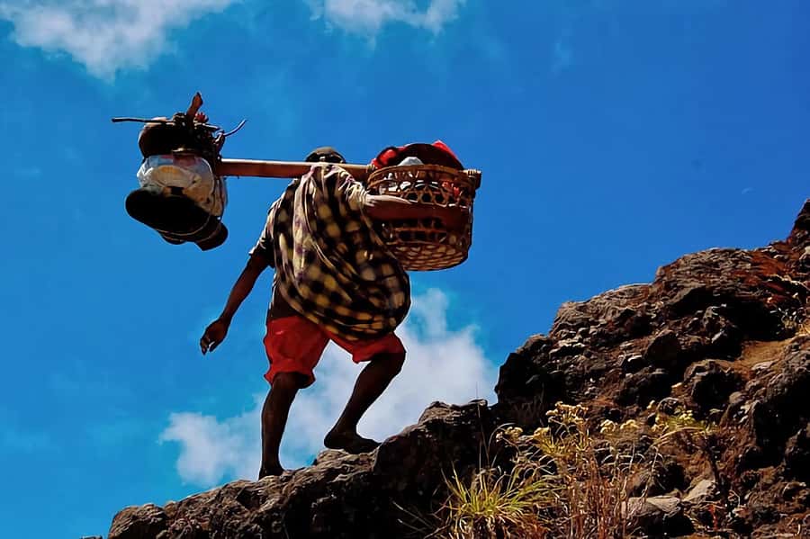 trekking mount rinjani summit join in group tour - What camping at the crater rim is really like