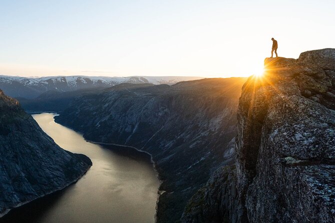 Trolltunga Classic Overnight Hike - Skjeggedal meeting point and what the 11:15 start changes