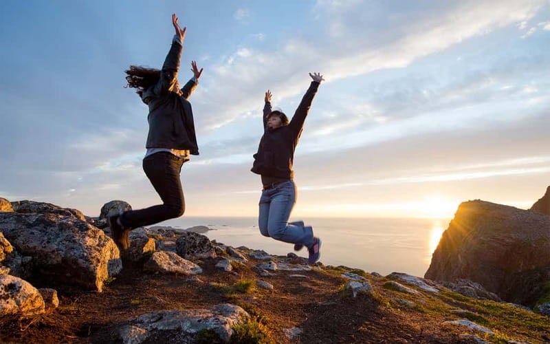 Tromsø: Midnight Sun Hike in the wilderness - The 4-Hour Structure: Easy Pace, Real Views
