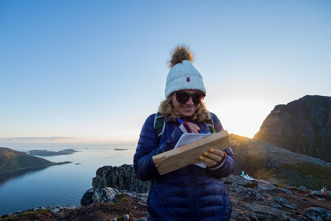 Tromsø: Midnight Sun Hike with Wandering Owl - The Real Star: Guides Who Turn the Hike Into a Story