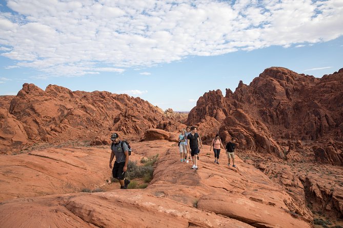 Valley of Fire Guided Hike from Las Vegas - What the guide contributes: geology, Native stories, and safe pacing