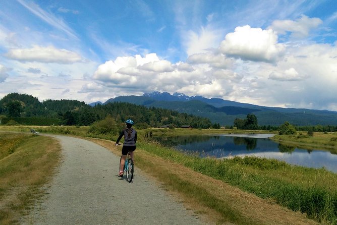 Vancouver Biking and Hiking Tour including Lunch - Photos, Pace, and the Human Touch: Why Paul and Arman Matter Here