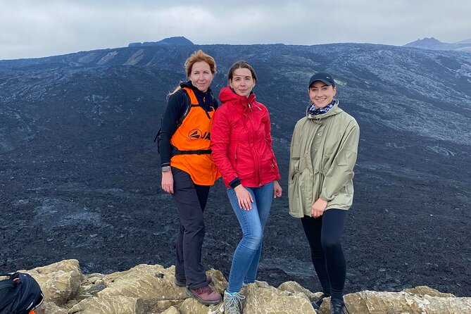 Volcano Eruption Site Hike & Reykjanes Tour from Reykjavik - Kleifarvatn Lake: a calm opening before the heat
