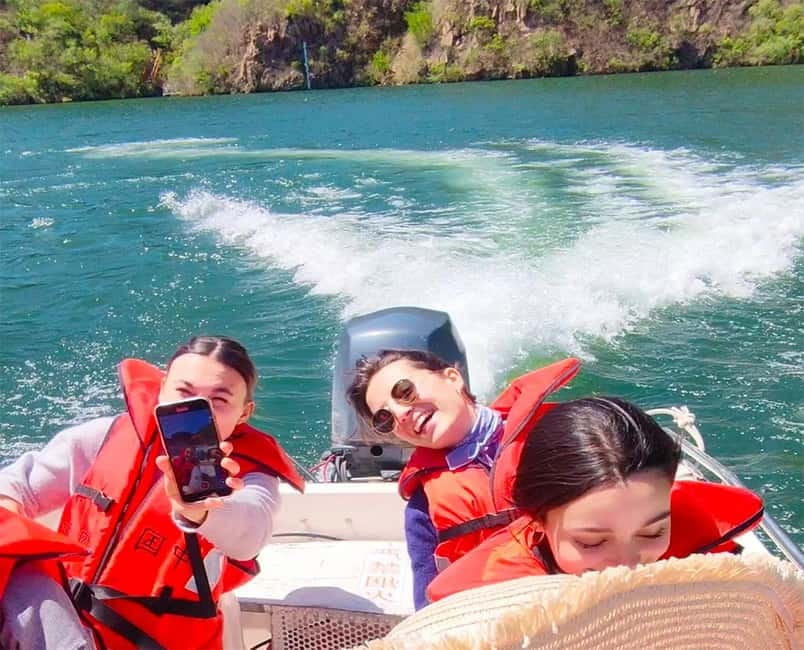 Water-Great Wall Odyssey: Hike & Cruise One Day Tour - Guide Quality Makes a Big Difference Here