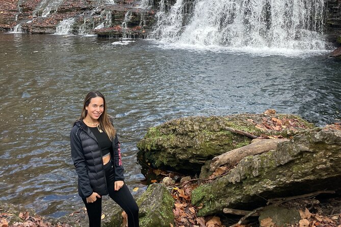 Waterfall Wonders Hiking Tour with Brewery Stop from Nashville - Getting out of downtown Nashville at 8:00 am