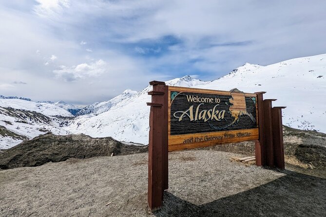 Wild Adventure Yukon Tour into Canada including City and Summit - Klondike Gold Rush Visitor Center: where the route gets context